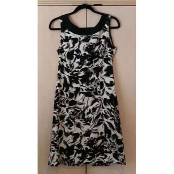 Jessica Howard Dress Black White Abstract Print Sleeveless Back Slit Size 8 - Picture 2 of 6